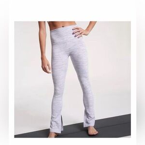 High-Waisted Gray Leggings